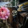 Load image into Gallery viewer, Tempus Fugit Skull Bead