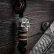 Load image into Gallery viewer, Tempus Fugit Skull Bead
